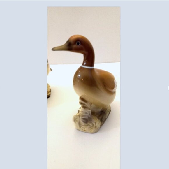 Ceramic Geese Figurines Lot of 3 Bone China Glazed Cassidy Ltd. Canada 9" and 7" - Picture 10 of 10